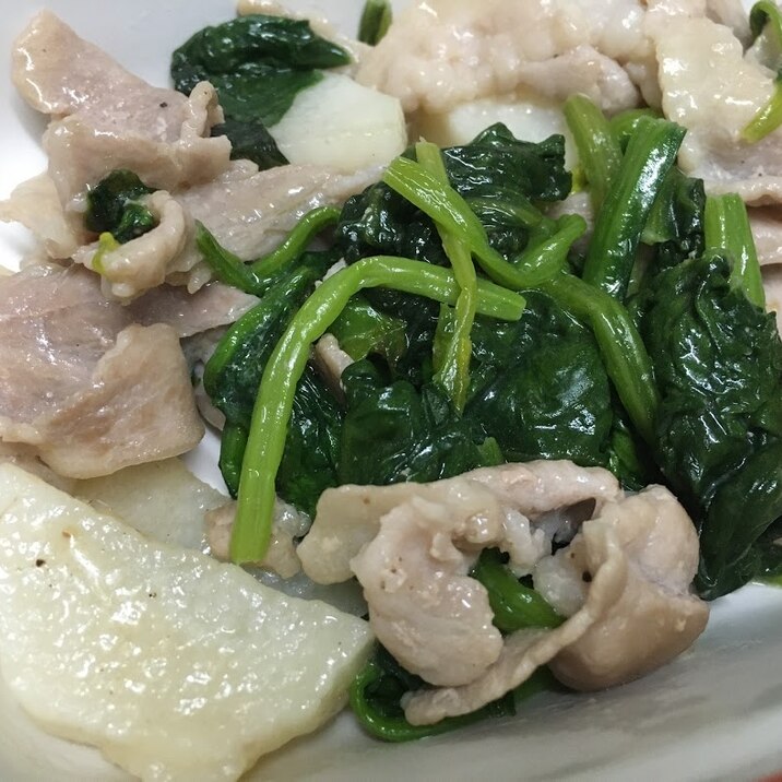 豚肉ほうれん草長芋のマヨめんつゆ炒め